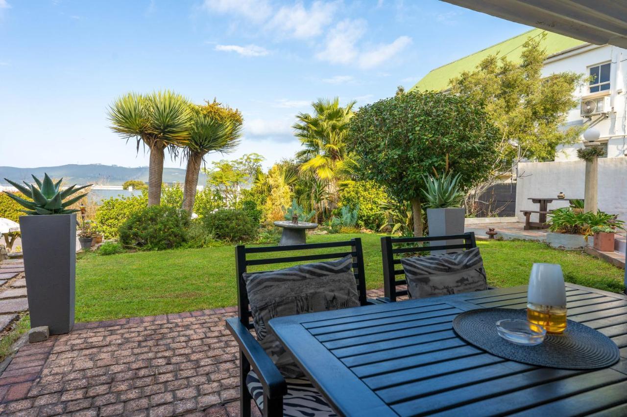 Aestas Bed And Breakfast Knysna Exterior photo